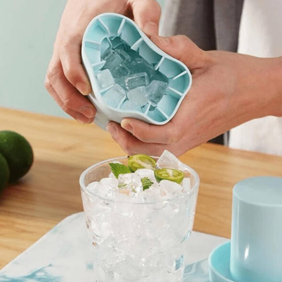 Kitchen Gadgets Essential - 1 stampo portatile in silicone per