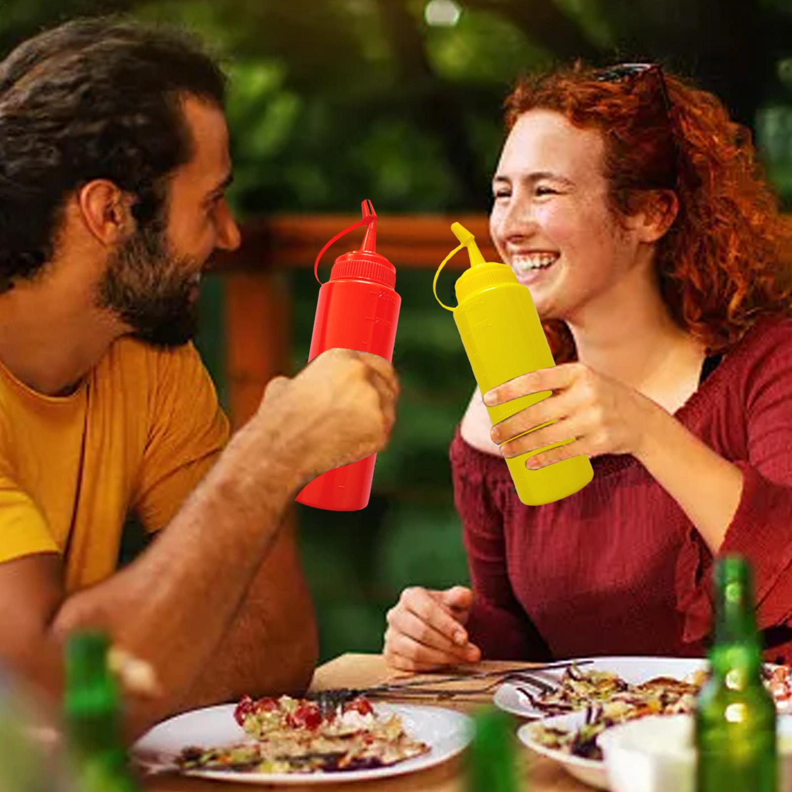Kitchen Gadgets And Toys - Grandi Bottiglie Squeezable per Condimenti con