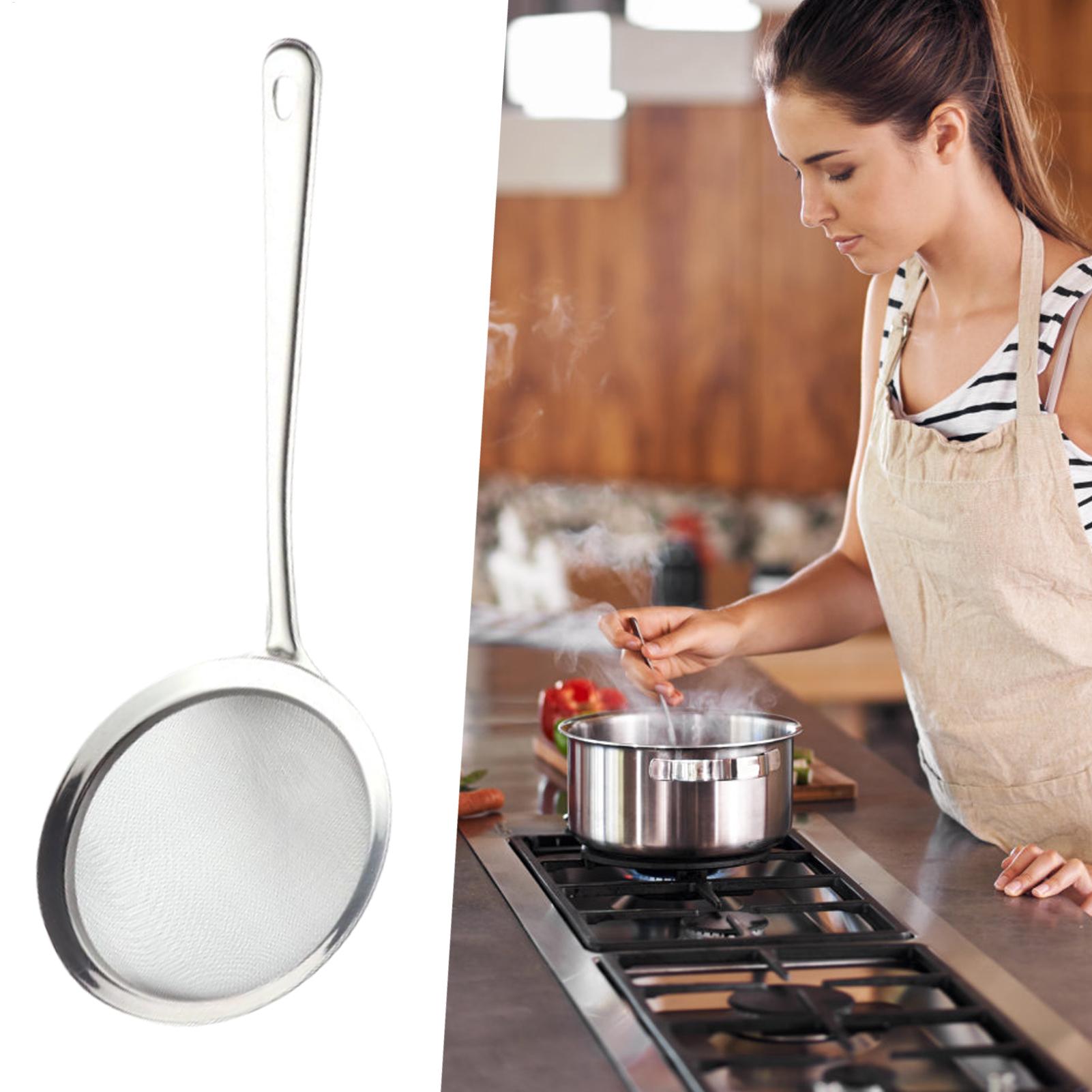 Colino a rete con manico cucch - Kitchen Gadgets Pasta recensione e prezzo