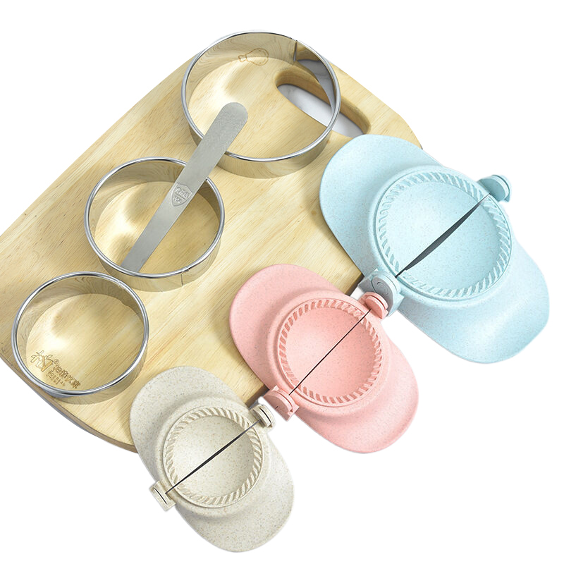 Stampo Manuale per Ravioli in  - Kitchen Gadgets And Equipment recensione e prezzo