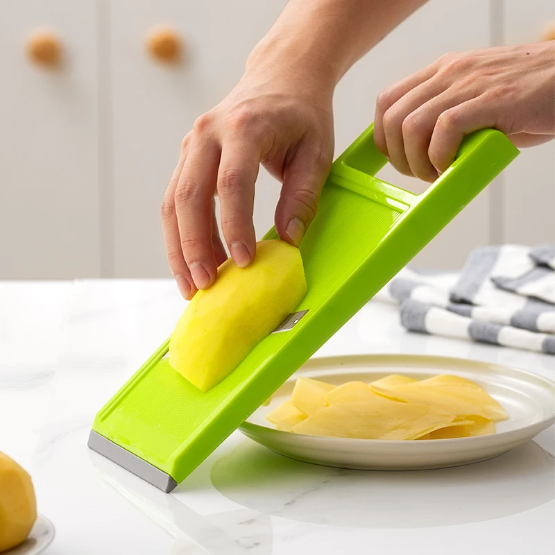Tagliaverdure multifunzione co - Cheese Grater Box recensione e prezzo