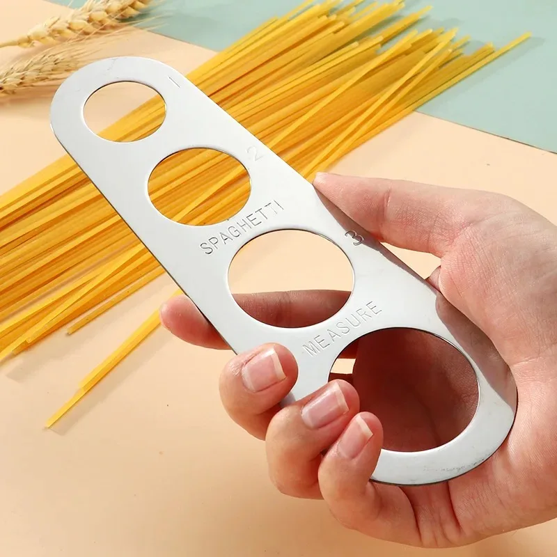 Misuratore di spaghetti in acc - Kitchen Gadgets Pasta recensione e prezzo